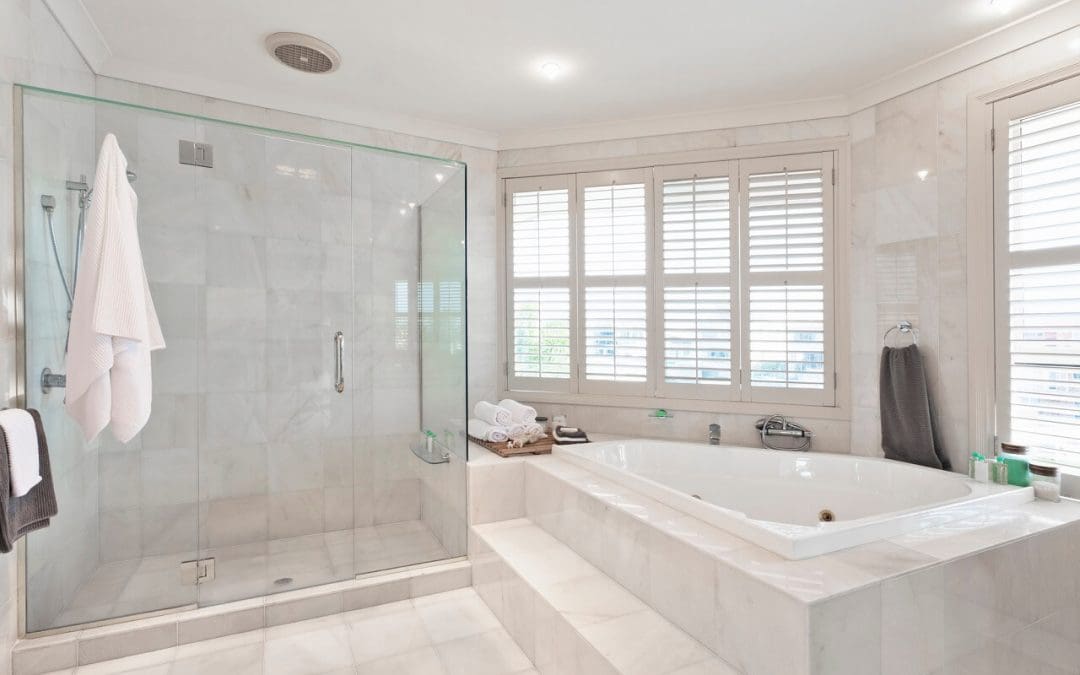 5 Easy Bathroom Updates to DIY